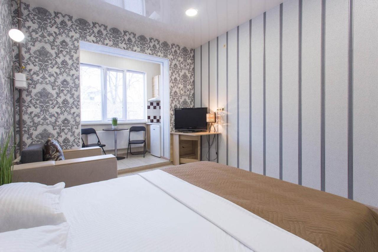 Well Located Studio - Yaroslavska Str. 21 Leilighet Kharkiv Eksteriør bilde