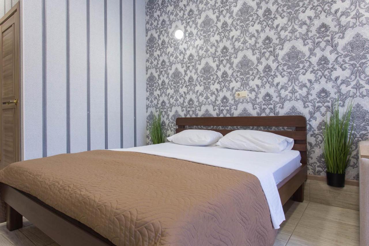 Well Located Studio - Yaroslavska Str. 21 Leilighet Kharkiv Eksteriør bilde