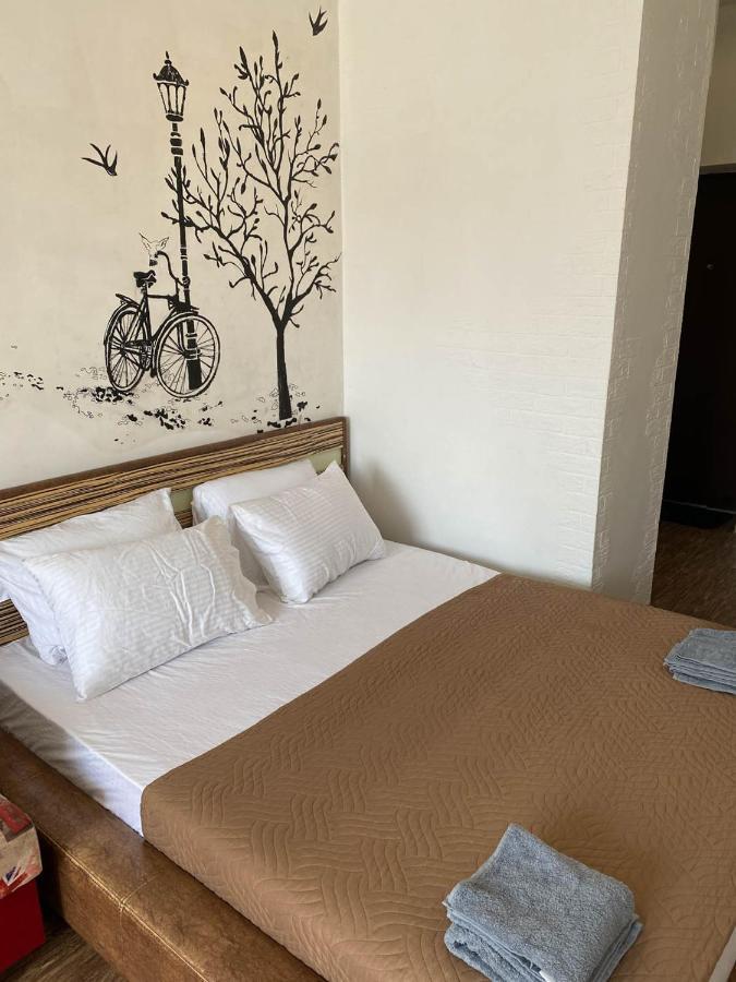 Well Located Studio - Yaroslavska Str. 21 Leilighet Kharkiv Eksteriør bilde